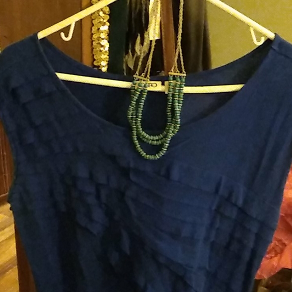 Top - Picture 3 of 3